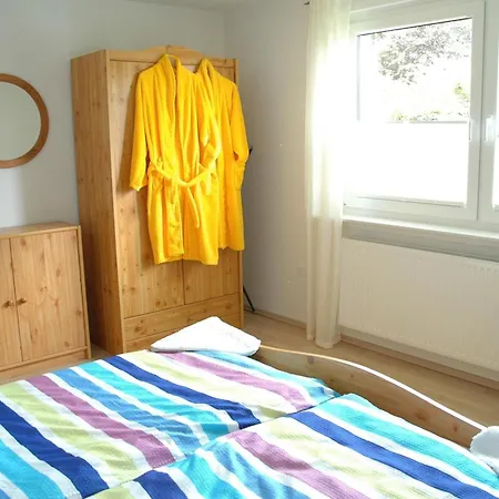Holiday home Mit Indoorpool, Garten Und Partyraum Geestland