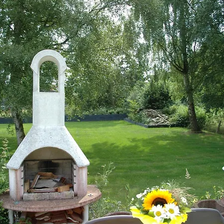 Mit Indoorpool, Garten Und Partyraum Geestland