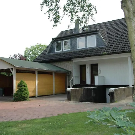 Mit Indoorpool, Garten Und Partyraum Holiday home Geestland
